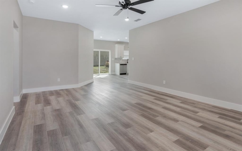722 E Walker Street, Denison, TX 75021, 3 Habitaciones Habitaciones , ,2 BañosBaños,Residential,En Venta,722 E Walker Street,0,21028998