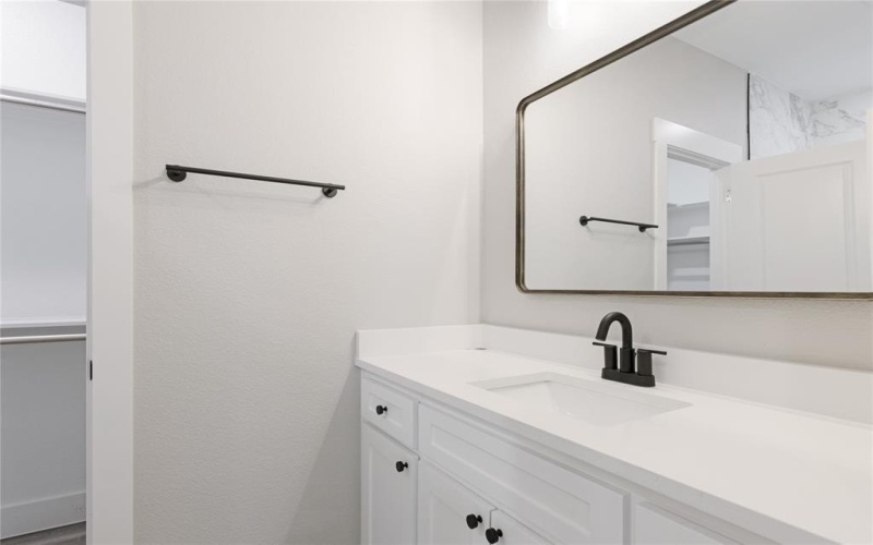 722 E Walker Street, Denison, TX 75021, 3 Habitaciones Habitaciones , ,2 BañosBaños,Residential,En Venta,722 E Walker Street,0,21028998