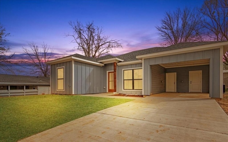 722 E Walker Street, Denison, TX 75021, 3 Habitaciones Habitaciones , ,2 BañosBaños,Residential,En Venta,722 E Walker Street,0,21028998