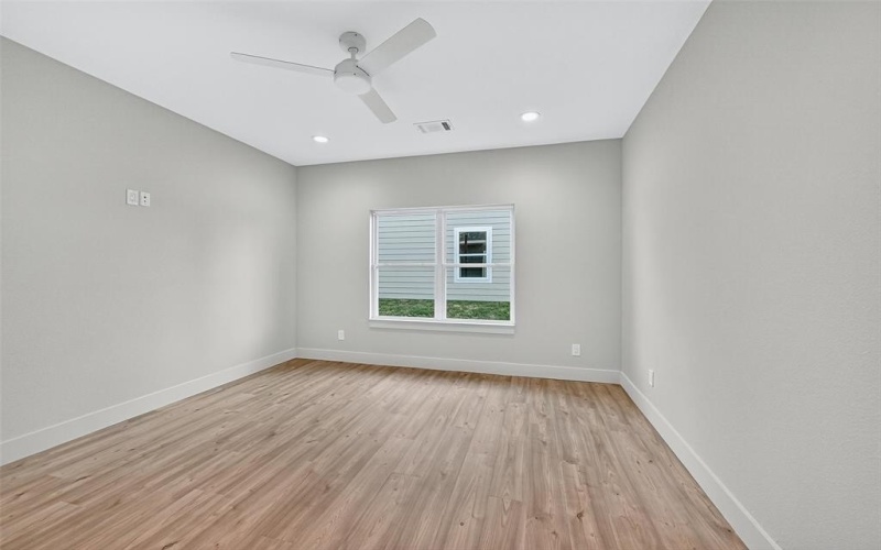 4805 Dry Creek Road, Sherman, TX 75092, 3 Bedrooms Bedrooms, ,2 BathroomsBathrooms,Residential,For Sale,4805 Dry Creek Road,0,21029086