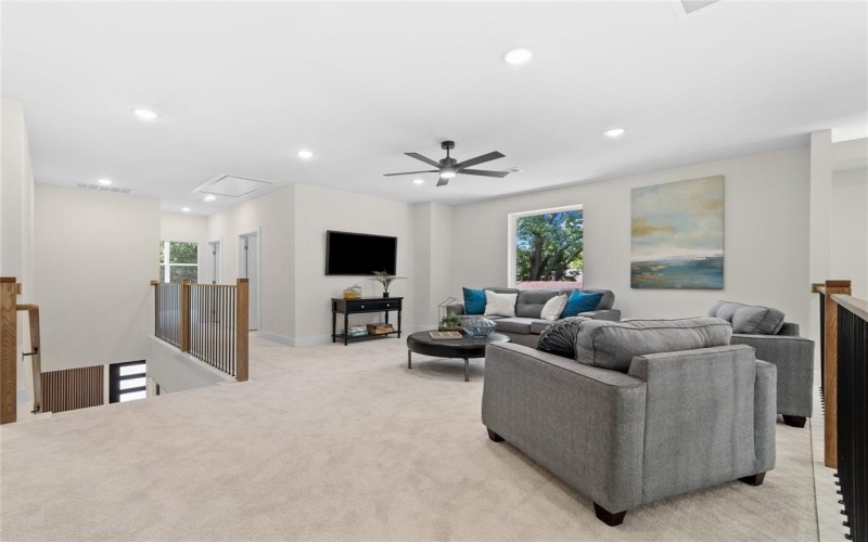 416 Mount Auburn Avenue, Dallas, TX 75223, 5 Habitaciones Habitaciones , ,5 BañosBaños,Residential,En Venta,416 Mount Auburn Avenue,0,21029117