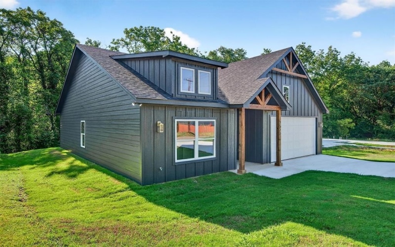 2520 S Scullin Avenue, Denison, TX 75020, 3 Habitaciones Habitaciones , ,2 BañosBaños,Residential,En Venta,2520 S Scullin Avenue,0,21029130