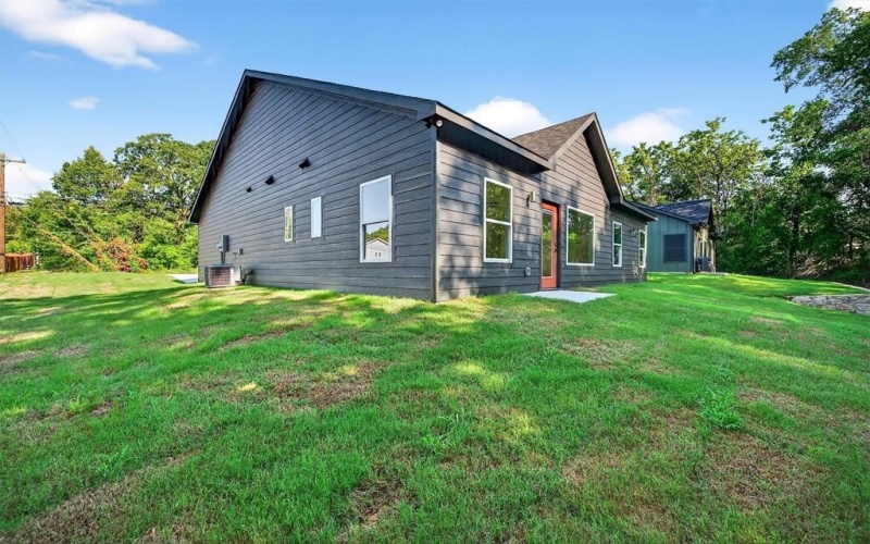 2520 S Scullin Avenue, Denison, TX 75020, 3 Habitaciones Habitaciones , ,2 BañosBaños,Residential,En Venta,2520 S Scullin Avenue,0,21029130