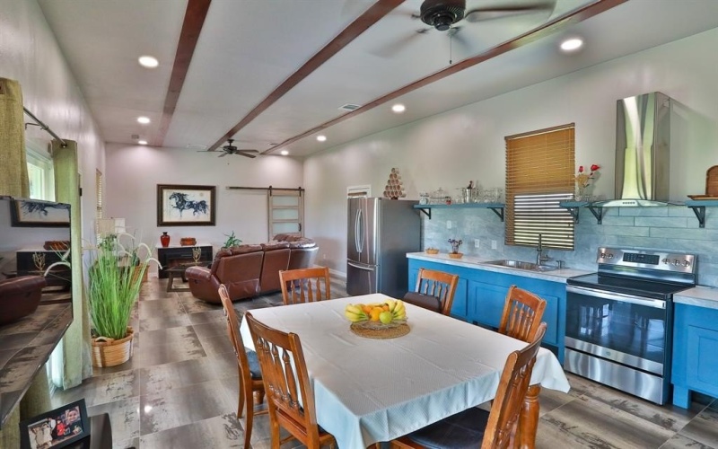 1556 Vz County Road 2128, Wills Point, TX 75169, 2 Habitaciones Habitaciones , ,2 BañosBaños,Residential,En Venta,1556 Vz County Road 2128,0,21029239