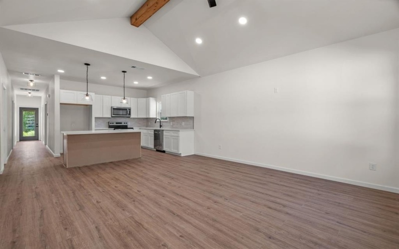 3321 Brazos River Drive, Granbury, TX 76048, 3 Bedrooms Bedrooms, ,2 BathroomsBathrooms,Residential,For Sale,3321 Brazos River Drive,0,21029334