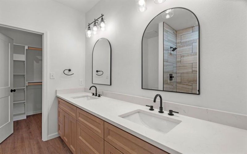 3321 Brazos River Drive, Granbury, TX 76048, 3 Bedrooms Bedrooms, ,2 BathroomsBathrooms,Residential,For Sale,3321 Brazos River Drive,0,21029334