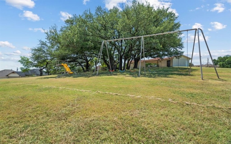 3321 Brazos River Drive, Granbury, TX 76048, 3 Bedrooms Bedrooms, ,2 BathroomsBathrooms,Residential,For Sale,3321 Brazos River Drive,0,21029334