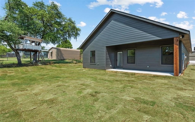 3321 Brazos River Drive, Granbury, TX 76048, 3 Bedrooms Bedrooms, ,2 BathroomsBathrooms,Residential,For Sale,3321 Brazos River Drive,0,21029334