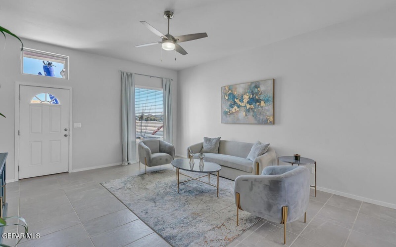 829 Paseo Tranquilo Place, El Paso, TX 79928, 4 Habitaciones Habitaciones , ,1 BañoBaños,Residential,En Venta,829 Paseo Tranquilo Place,916625