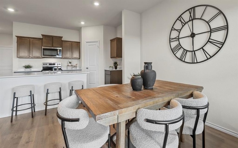 806 Barton Drive, Ennis, TX 75119, 4 Bedrooms Bedrooms, ,3 BathroomsBathrooms,Residential,For Sale,806 Barton Drive,0,21029363