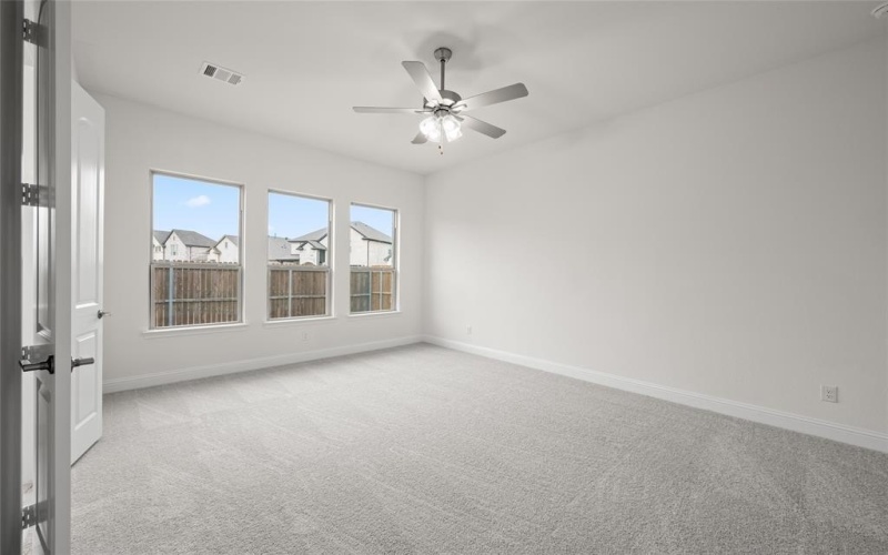 1021 Allegheny Court, Burleson, TX 76028, 4 Habitaciones Habitaciones , ,3 BañosBaños,Residential,En Venta,1021 Allegheny Court,0,21029375