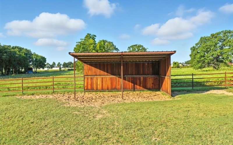 127 Captain Lane, Brock, TX 76087, 4 Bedrooms Bedrooms, ,2 BathroomsBathrooms,Residential,For Sale,127 Captain Lane,0,21029564