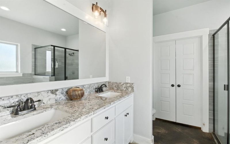 127 Captain Lane, Brock, TX 76087, 4 Bedrooms Bedrooms, ,2 BathroomsBathrooms,Residential,For Sale,127 Captain Lane,0,21029564