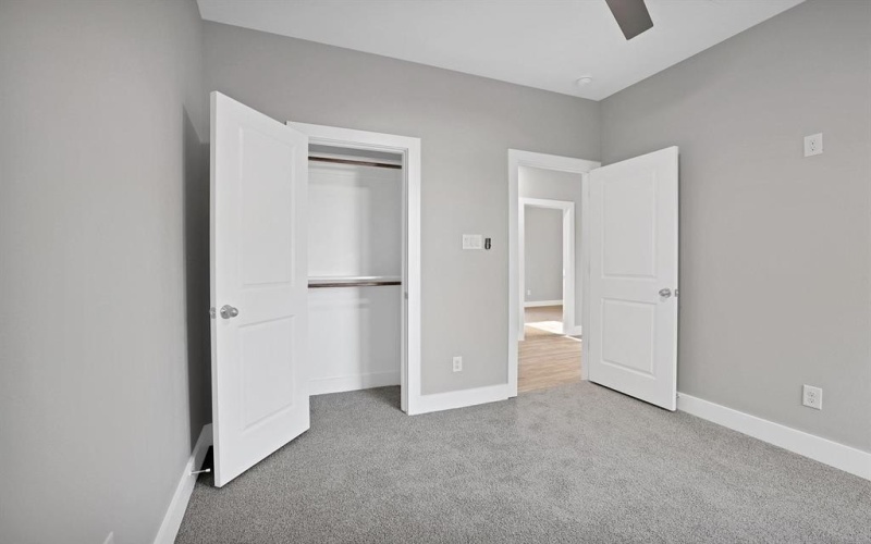 1636 Elsie Faye Heggins, Dallas, TX 75215, 4 Bedrooms Bedrooms, ,2 BathroomsBathrooms,Residential,For Sale,1636 Elsie Faye Heggins,0,21029565