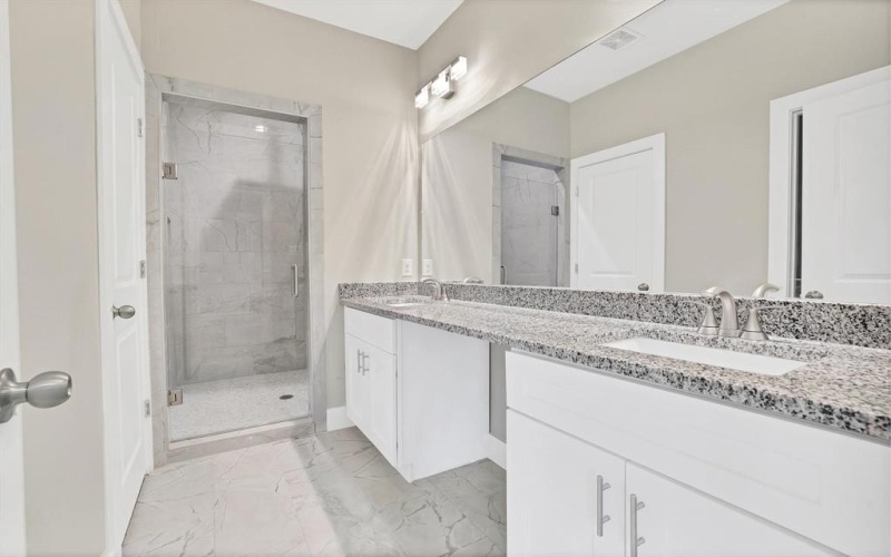 1636 Elsie Faye Heggins, Dallas, TX 75215, 4 Bedrooms Bedrooms, ,2 BathroomsBathrooms,Residential,For Sale,1636 Elsie Faye Heggins,0,21029565