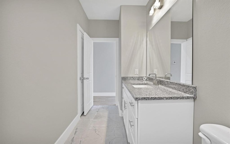 1636 Elsie Faye Heggins, Dallas, TX 75215, 4 Bedrooms Bedrooms, ,2 BathroomsBathrooms,Residential,For Sale,1636 Elsie Faye Heggins,0,21029565