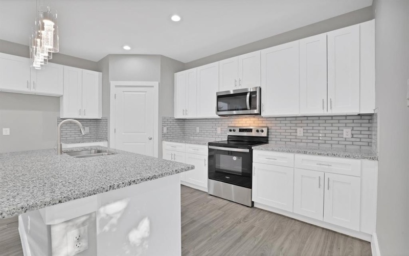 1636 Elsie Faye Heggins, Dallas, TX 75215, 4 Bedrooms Bedrooms, ,2 BathroomsBathrooms,Residential,For Sale,1636 Elsie Faye Heggins,0,21029565