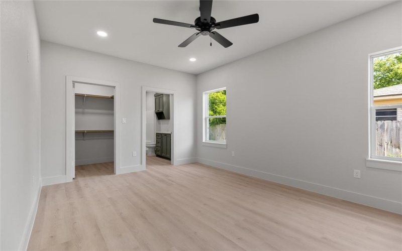 100 Arthur Avenue, McGregor, TX 76657, 3 Bedrooms Bedrooms, ,2 BathroomsBathrooms,Residential,For Sale,100 Arthur Avenue,0,21029884