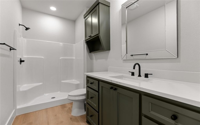 100 Arthur Avenue, McGregor, TX 76657, 3 Bedrooms Bedrooms, ,2 BathroomsBathrooms,Residential,For Sale,100 Arthur Avenue,0,21029884