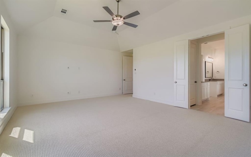 114 Longhorn Bend, Rhome, TX 76078, 4 Bedrooms Bedrooms, ,3 BathroomsBathrooms,Residential,For Sale,114 Longhorn Bend,0,21029899