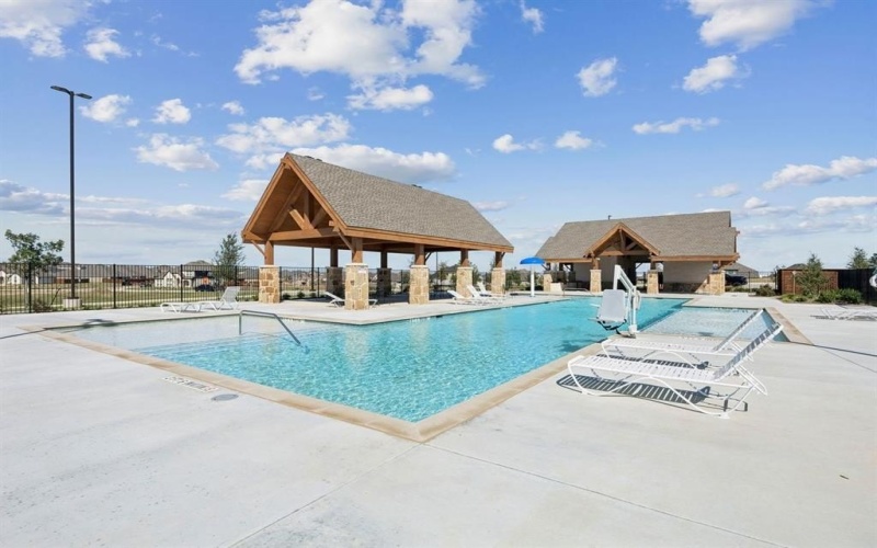 765 Carriage Hill Road, Midlothian, TX 76065, 4 Bedrooms Bedrooms, ,3 BathroomsBathrooms,Residential,For Sale,765 Carriage Hill Road,0,21029981