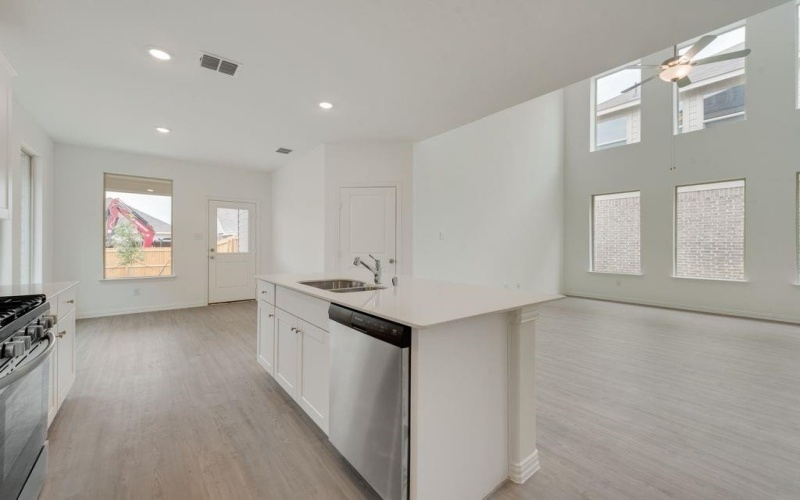 10121 Regal Bend Lane, Fort Worth, TX 76179, 3 Bedrooms Bedrooms, ,2 BathroomsBathrooms,Residential,For Sale,10121 Regal Bend Lane,0,21029985