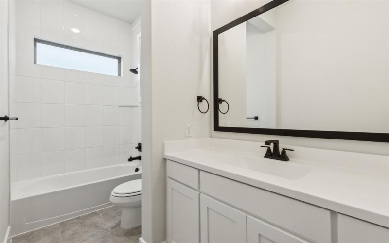 121 Swan Lake Drive, Waxahachie, TX 75165, 4 Bedrooms Bedrooms, ,3 BathroomsBathrooms,Residential,For Sale,121 Swan Lake Drive,0,21030217