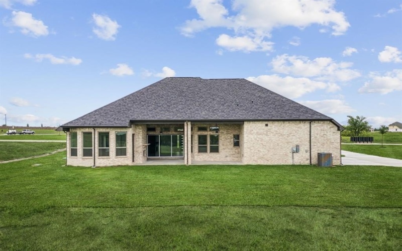 121 Swan Lake Drive, Waxahachie, TX 75165, 4 Bedrooms Bedrooms, ,3 BathroomsBathrooms,Residential,For Sale,121 Swan Lake Drive,0,21030217