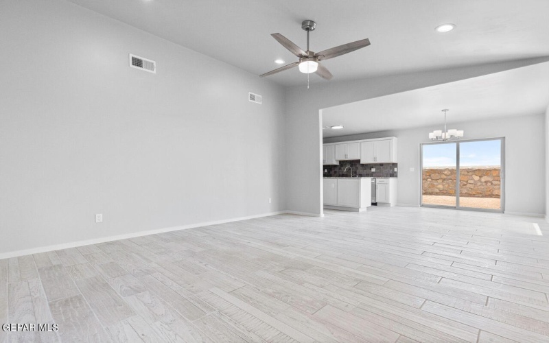 15020 Ambition Avenue, El Paso, TX 79938, 3 Habitaciones Habitaciones , ,1 BañoBaños,Residential,En Venta,15020 Ambition Avenue,916650