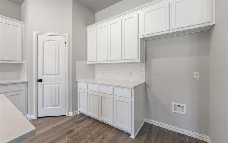 140 Oak Grove Way, Springtown, TX 76082, 4 Bedrooms Bedrooms, ,2 BathroomsBathrooms,Residential,For Sale,140 Oak Grove Way,0,21030263