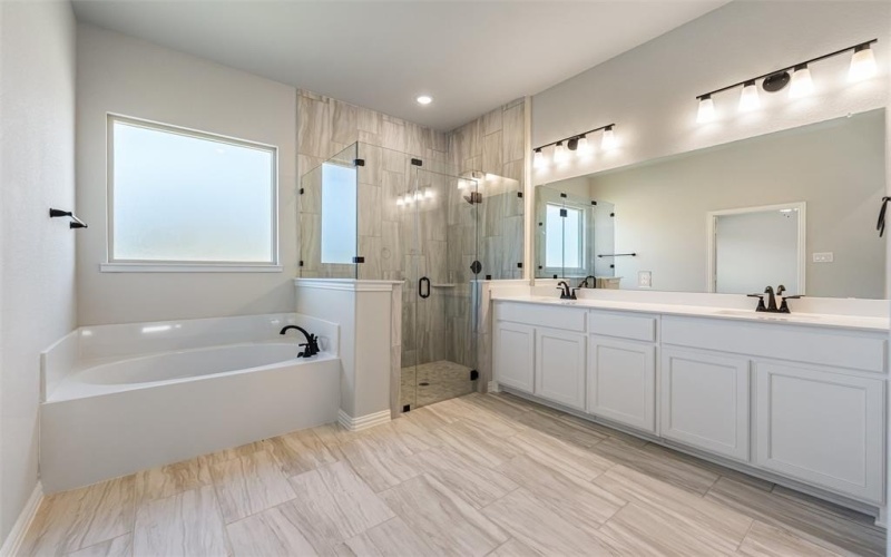 140 Oak Grove Way, Springtown, TX 76082, 4 Bedrooms Bedrooms, ,2 BathroomsBathrooms,Residential,For Sale,140 Oak Grove Way,0,21030263