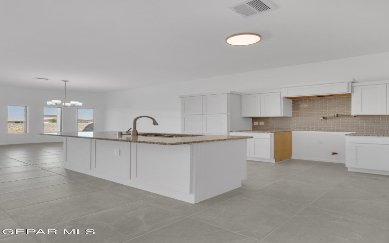 15024 Ambition Avenue, El Paso, TX 79938, 3 Habitaciones Habitaciones , ,1 BañoBaños,Residential,En Venta,15024 Ambition Avenue,916651
