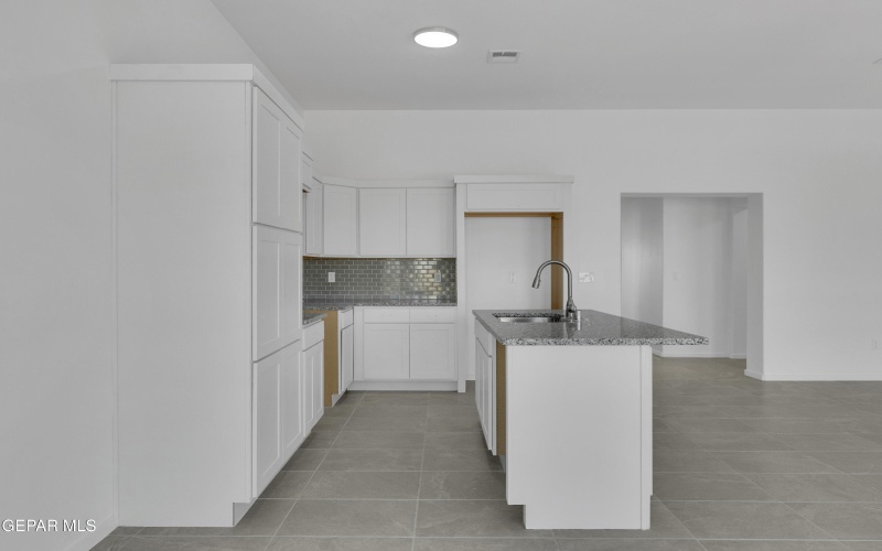 15024 Ambition Avenue, El Paso, TX 79938, 3 Habitaciones Habitaciones , ,1 BañoBaños,Residential,En Venta,15024 Ambition Avenue,916651