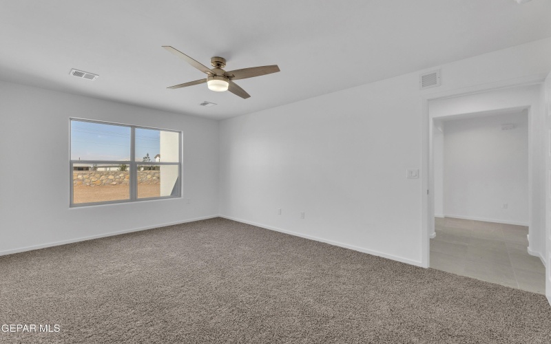 15024 Ambition Avenue, El Paso, TX 79938, 3 Habitaciones Habitaciones , ,1 BañoBaños,Residential,En Venta,15024 Ambition Avenue,916651