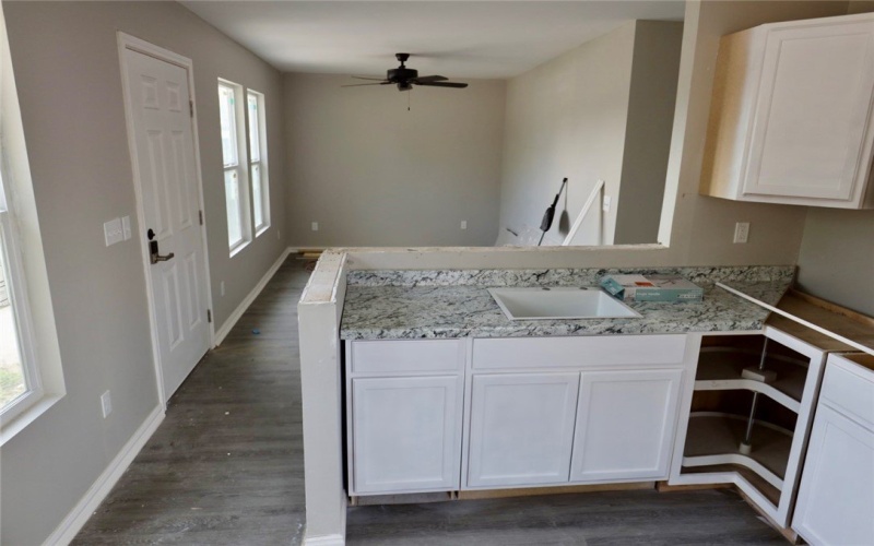 503 Oliver Street, Alice, TX 78332, 1 Dormitorio Habitaciones , ,1 BañoBaños,Residential,En Venta,503 Oliver Street,0,463168