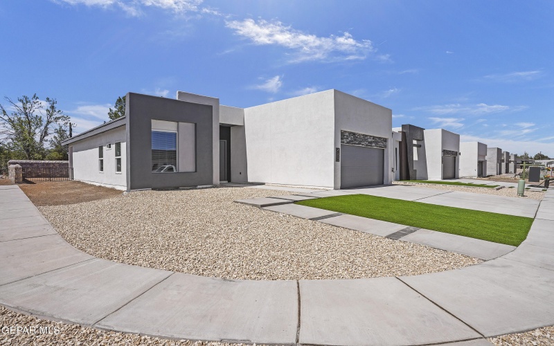 7734 COTTONWOOD Street, Vinton, TX 79821, 3 Habitaciones Habitaciones , ,1 BañoBaños,Residential,En Venta,7734 COTTONWOOD Street,0,922535