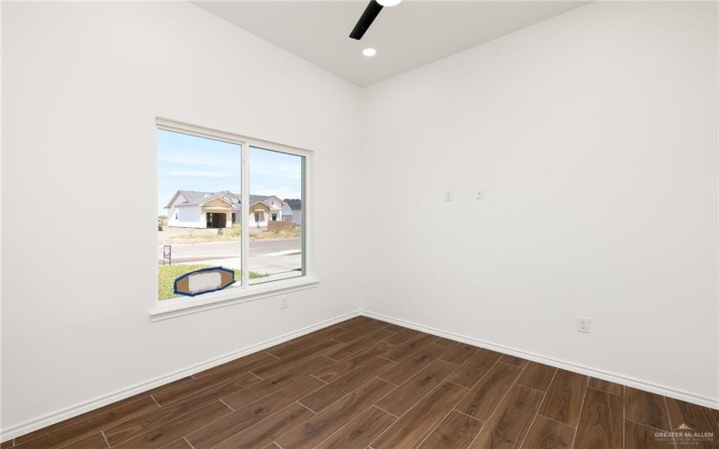 304 N Leon Avenue, Elsa, TX 78543, 3 Bedrooms Bedrooms, ,2 BathroomsBathrooms,Residential,For Sale,304 N Leon Avenue,0,478432