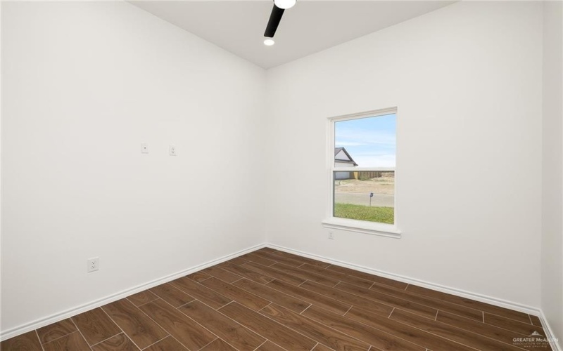 304 N Leon Avenue, Elsa, TX 78543, 3 Bedrooms Bedrooms, ,2 BathroomsBathrooms,Residential,For Sale,304 N Leon Avenue,0,478432