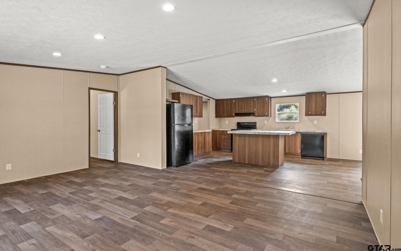 251 County Road 2603, Pittsburg, TX 75686, 4 Bedrooms Bedrooms, ,2 BathroomsBathrooms,Residential,For Sale,251 County Road 2603,0,25012268