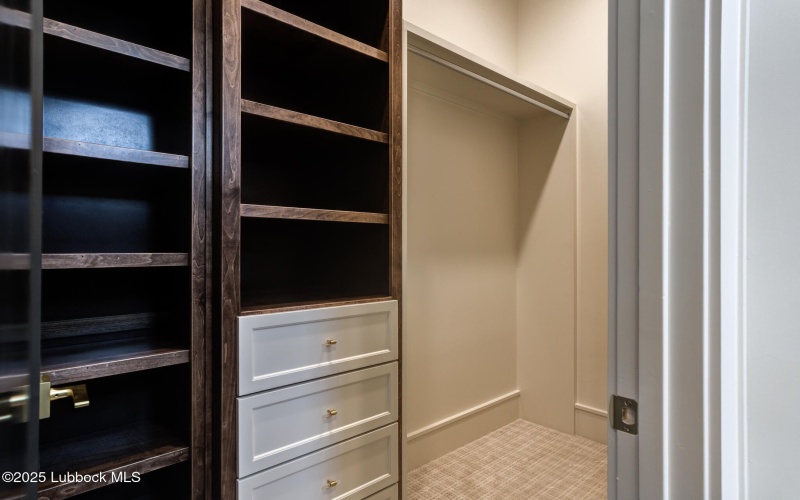 4510 Zadar Avenue, Lubbock, TX 79407, 4 Bedrooms Bedrooms, ,5 BathroomsBathrooms,Residential,For Sale,4510 Zadar Avenue,0,202559054