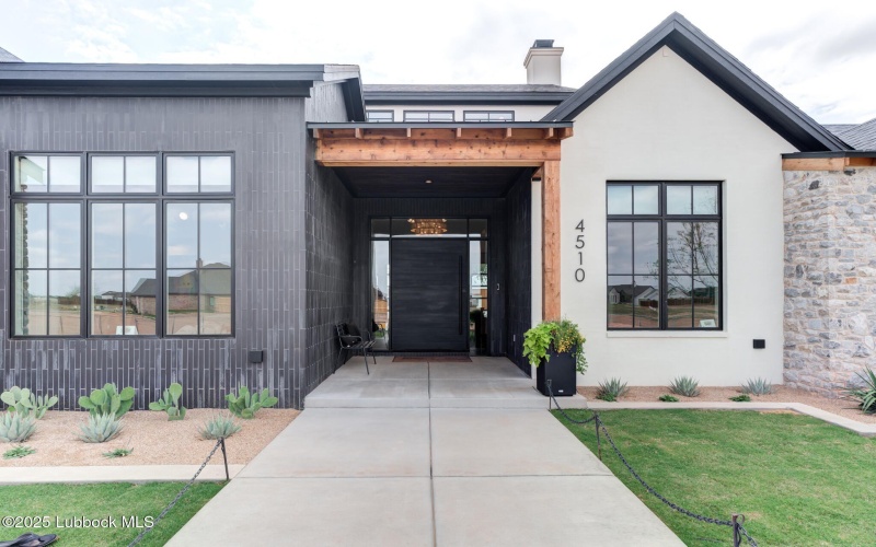 4510 Zadar Avenue, Lubbock, TX 79407, 4 Bedrooms Bedrooms, ,5 BathroomsBathrooms,Residential,For Sale,4510 Zadar Avenue,0,202559054
