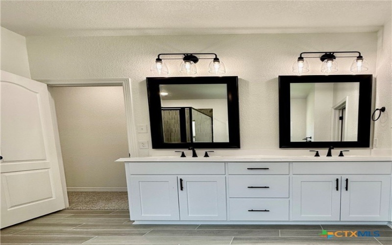 7810 MILO DRIVE, Killeen, TX 76542, 4 Habitaciones Habitaciones , ,3 BañosBaños,Residential,En Venta,7810 MILO DRIVE,0,589507