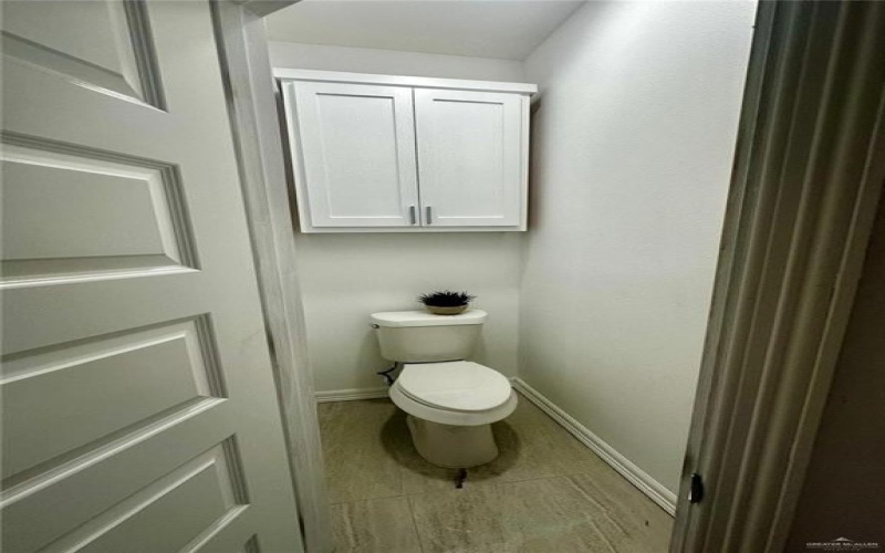 403 S 12th Street, Alamo, TX 78516, 3 Habitaciones Habitaciones , ,2 BañosBaños,Residential,En Venta,403 S 12th Street,0,451866