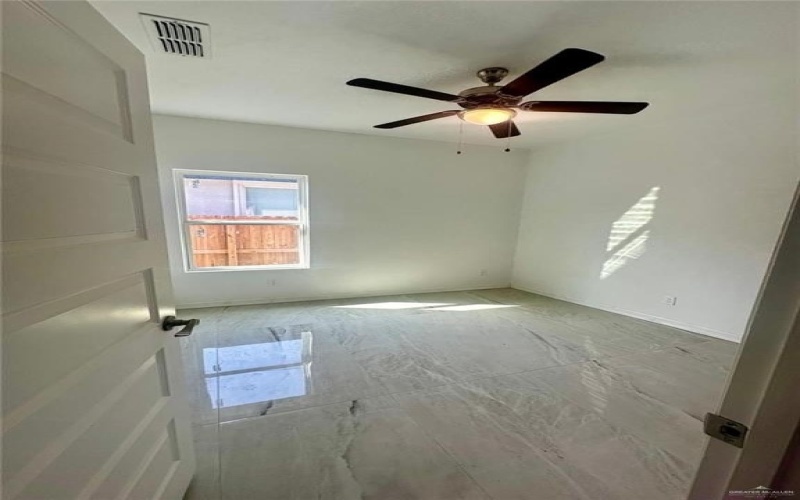 403 S 12th Street, Alamo, TX 78516, 3 Habitaciones Habitaciones , ,2 BañosBaños,Residential,En Venta,403 S 12th Street,0,451866