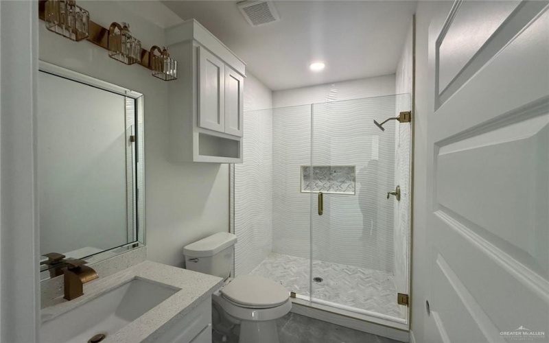 421 S 12th Street, Alamo, TX 78516, 3 Habitaciones Habitaciones , ,2 BañosBaños,Residential,En Venta,421 S 12th Street,0,478445