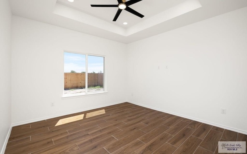304 N LEON AVE, ELSA, TX 78543, 3 Habitaciones Habitaciones , ,2 BañosBaños,Residential,En Venta,304 N LEON AVE,0,29767587