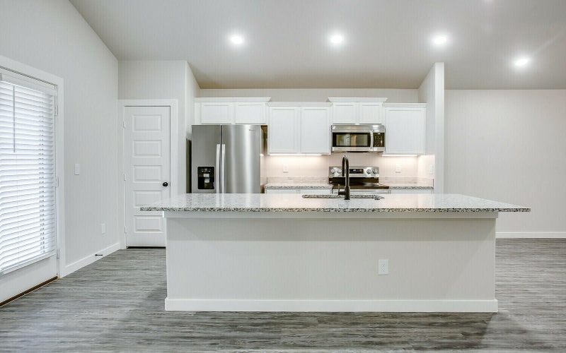 10509 Abbeville Avenue, Lubbock, TX 79424, 3 Habitaciones Habitaciones , ,2 BañosBaños,Residential Multi Family,En Venta,10509 Abbeville Avenue,0,202559087