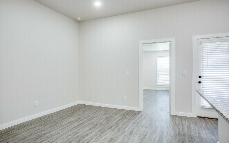 10509 Abbeville Avenue, Lubbock, TX 79424, 3 Habitaciones Habitaciones , ,2 BañosBaños,Residential Multi Family,En Venta,10509 Abbeville Avenue,0,202559087