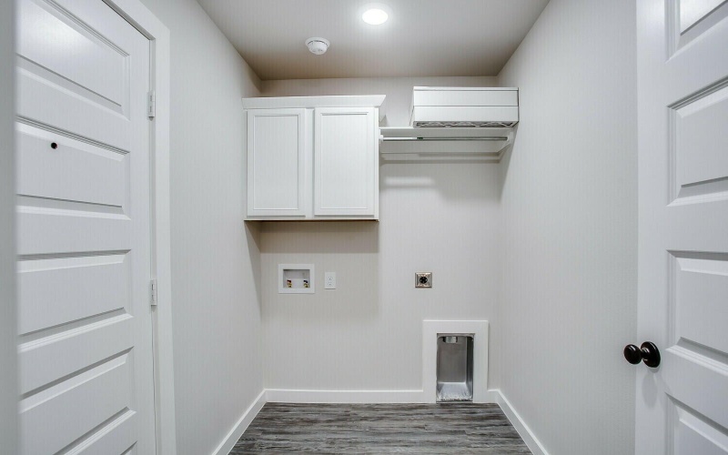 10509 Abbeville Avenue, Lubbock, TX 79424, 3 Habitaciones Habitaciones , ,2 BañosBaños,Residential Multi Family,En Venta,10509 Abbeville Avenue,0,202559087