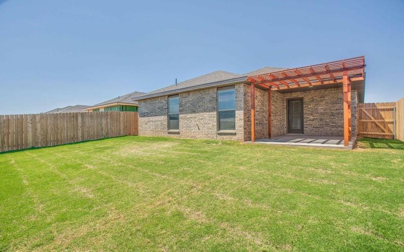 10509 Abbeville Avenue, Lubbock, TX 79424, 3 Habitaciones Habitaciones , ,2 BañosBaños,Residential Multi Family,En Venta,10509 Abbeville Avenue,0,202559087